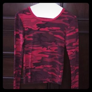 HARD TAIL red cotton long sleeved top / tee